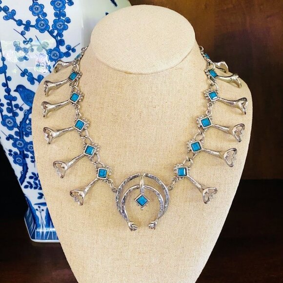 Vintage Faux Turquoise Squash Blossom Necklace Boho Chic 20" Long Silver Chain - Picture 2 of 6